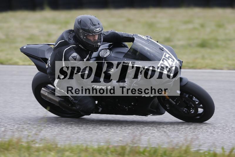 /Archiv-2024/13 22.04.2024 Plüss Moto Sport ADR/Freies Fahren/925